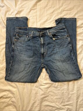 Levi's Men's Light Blue Straight-Leg Jeans Size 35/30